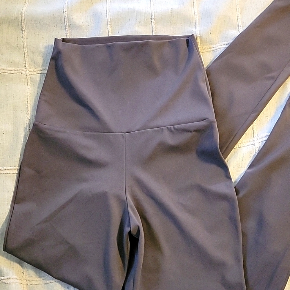 BALERA High-waist Full-Length Legging